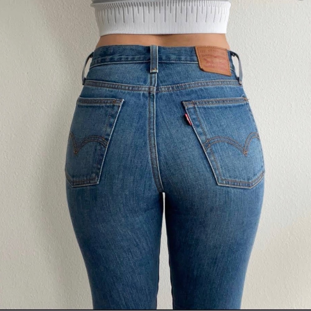 Levi’s White Oak Cone Denim High Rise Button Fly Straight Leg Ankle Jeans 25